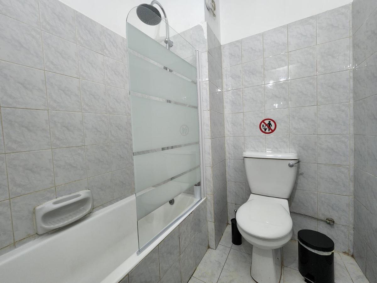 Kay'S City & Seaview One Bedroom Apartment Larnaca Exterior foto